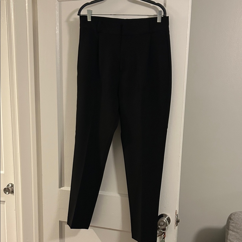 DELFI Collective black, tapered ankle, suit pants. Must have wardrobe staple.